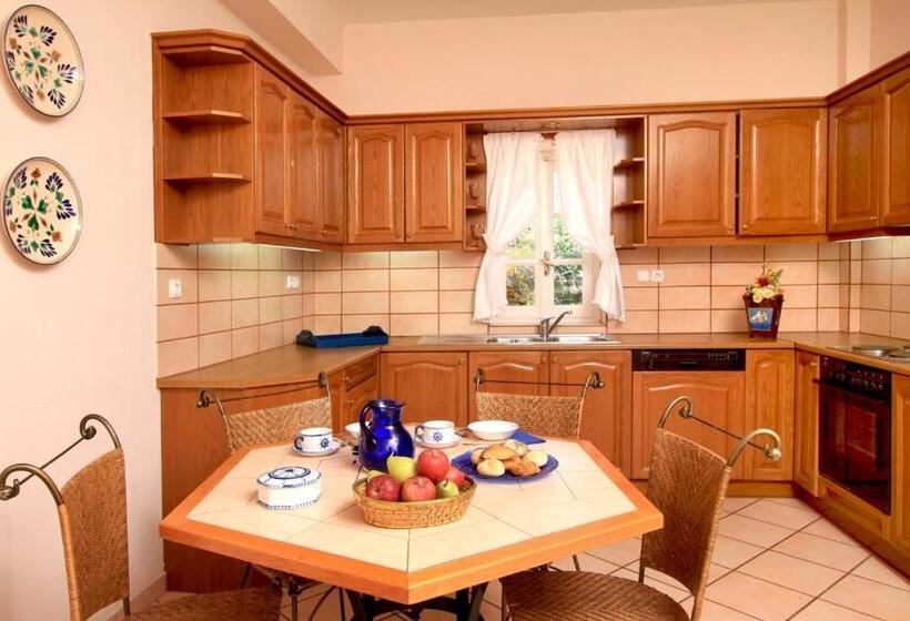 Номер Стандарт, Nissia Traditional Residences Spetses