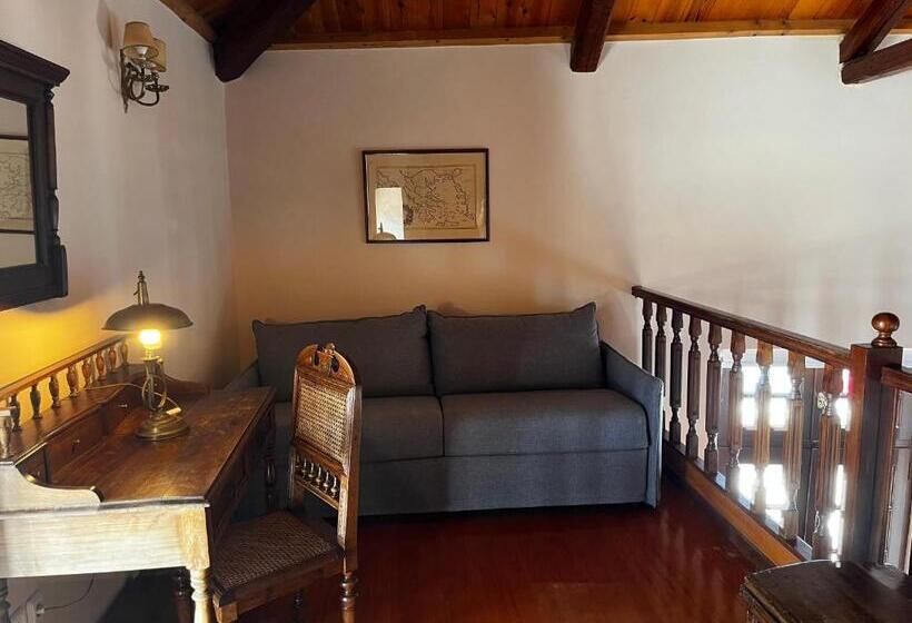 Номер Стандарт, Nissia Traditional Residences Spetses