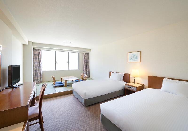 Номер Стандарт, Mercure Toyama Tonami Resort & Spa