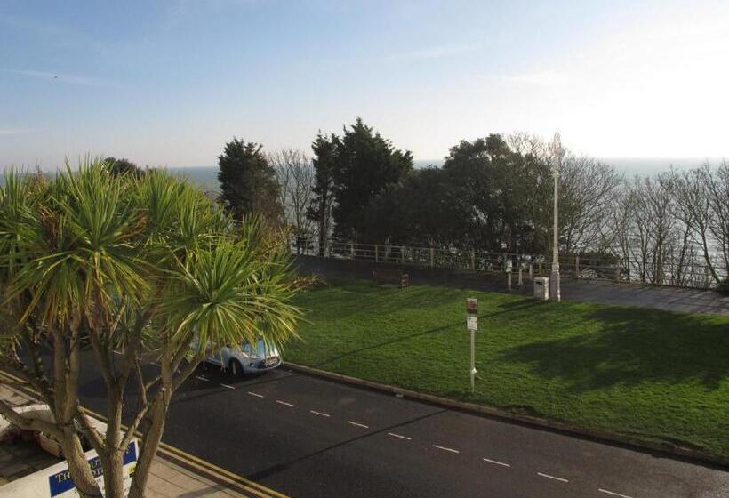 اتاق استاندارد با چشم‌انداز, The Southcliff