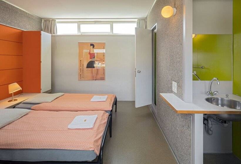 اتاق استاندارد یک نفره, Lausanne Youth Hostel Jeunotel