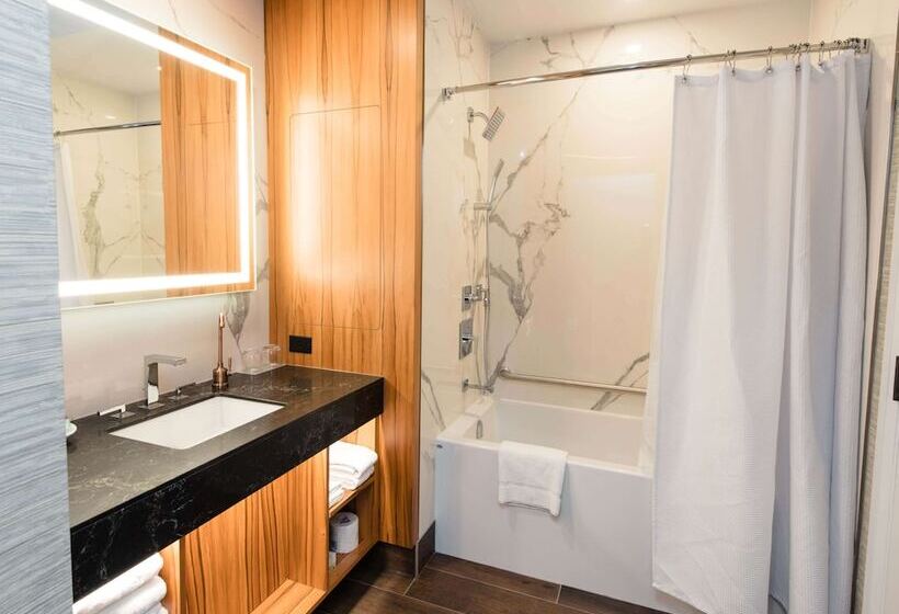 クラブルーム, Hyatt Regency Calgary