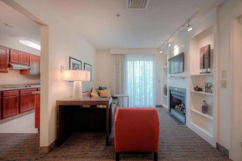 이그제큐티브 스위트 킹침대, Residence Inn By Marriott Raleigh Crabtree Valley