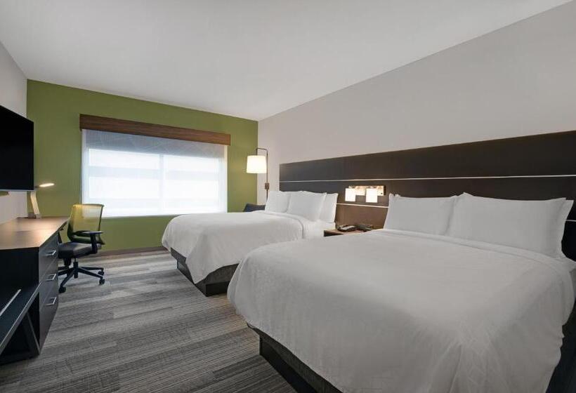 适合残疾人使用的标准间, Holiday Inn Express   Milwaukee Downtown, An Ihg