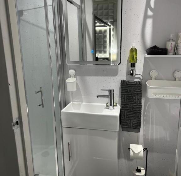 Номер Deluxe Кровать Кинг, Peacock Guest House