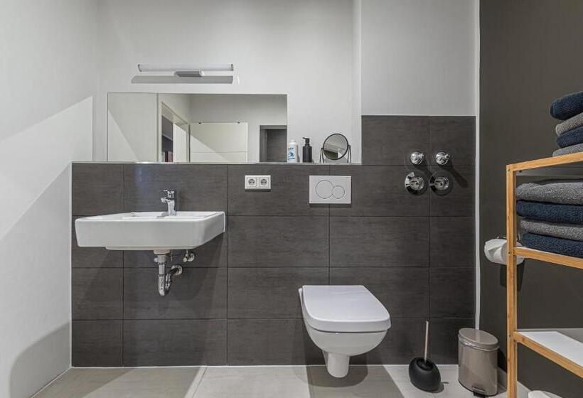 Апартаменты 1 Спальня с Балконом, B26 Apartments   Unterwegs Zu Hause