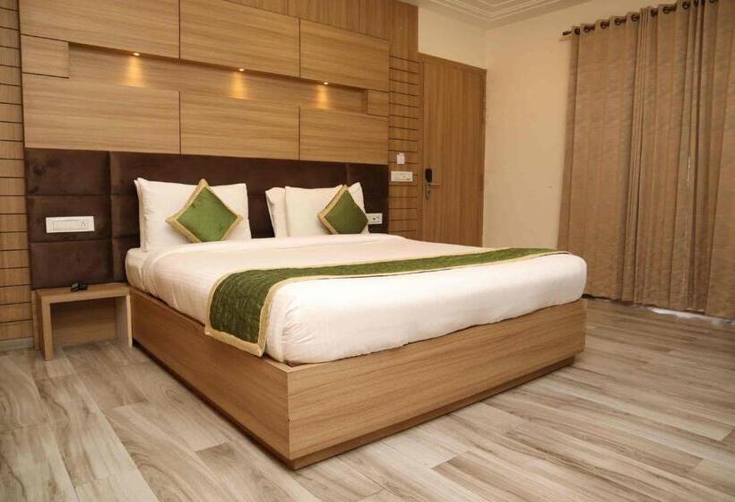 高级大房间, Desi Thath Resort