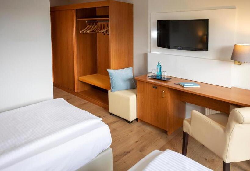Номер Стандарт, Achat Hotel Frankfurt Maintal