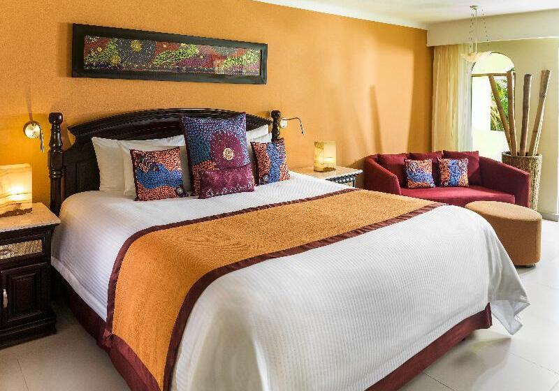 Suite met Uitzicht op Zee, El Dorado Royale Catamarán, Cenote & More Inclusive