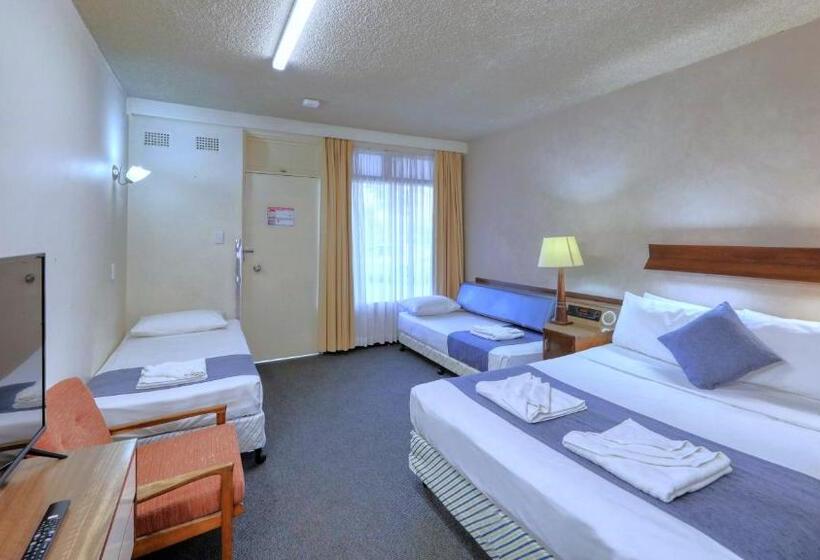 Семейный Номер, Goulburn Central Motel