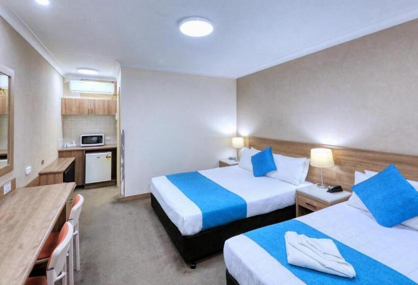Номер Deluxe, Goulburn Central Motel