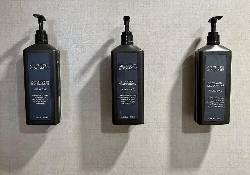 스탠다드 룸 킹사이즈 침대, Sheraton Oceanfront
