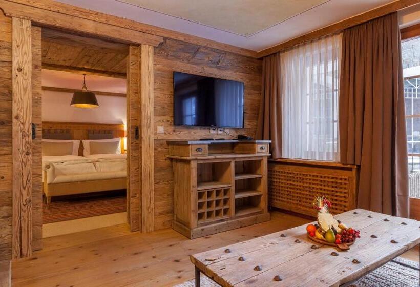 ファミリールーム, Berghof