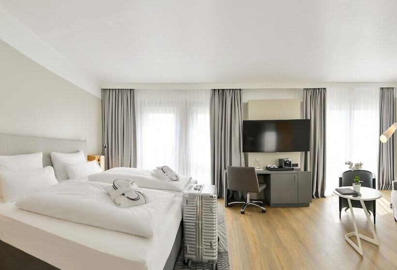 Номер Superior, Mercure  Kamen Unna