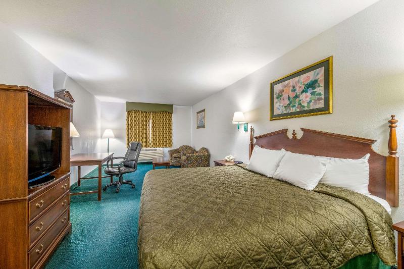 Стандартный Номер Кровать Кинг, Rodeway Inn Decatur