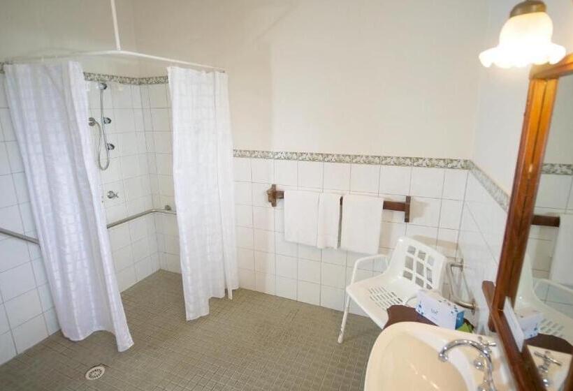 장애인을 위한 퀸사이즈 스탠다드 룸, Margaret River Motel