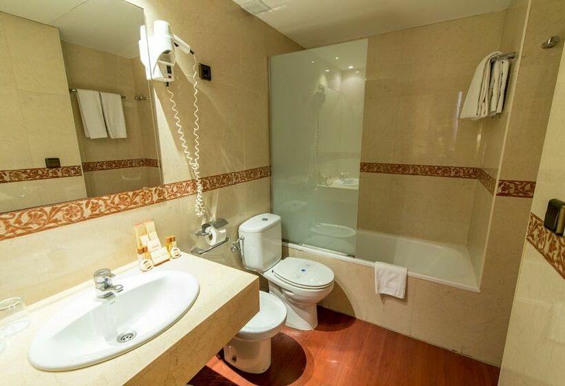 Семейный Номер, Sunotel Aston