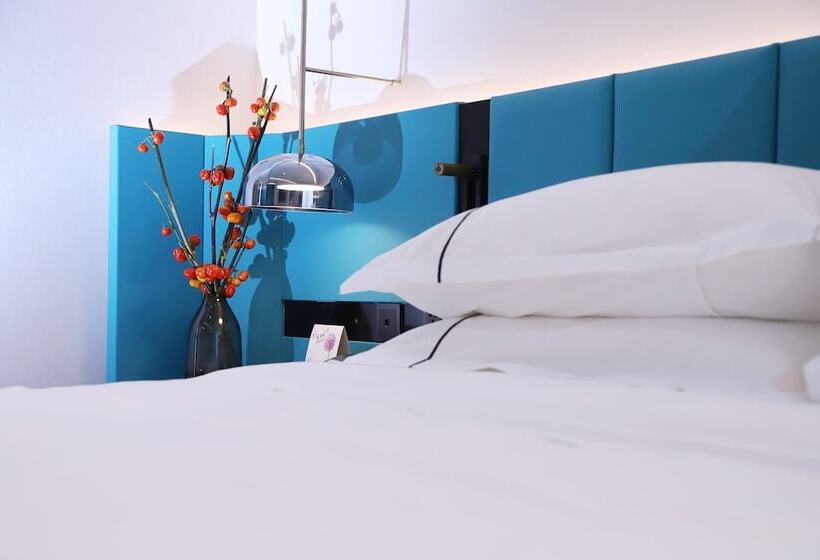 Номер Стандарт, Asia International Hotel Guangdong