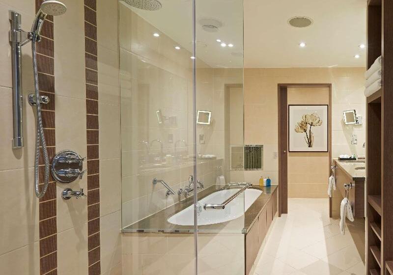 Люкс Премиум, Hyatt Regency London The Churchill