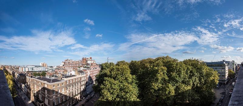 سوئیت پریمیوم, Hyatt Regency London The Churchill