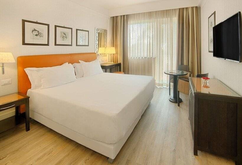 Superior Room with Terrace, NH Catania Parco Degli Aragonesi