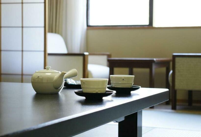 Номер Стандарт, Grand Mercure Yatsugatake Resort & Spa