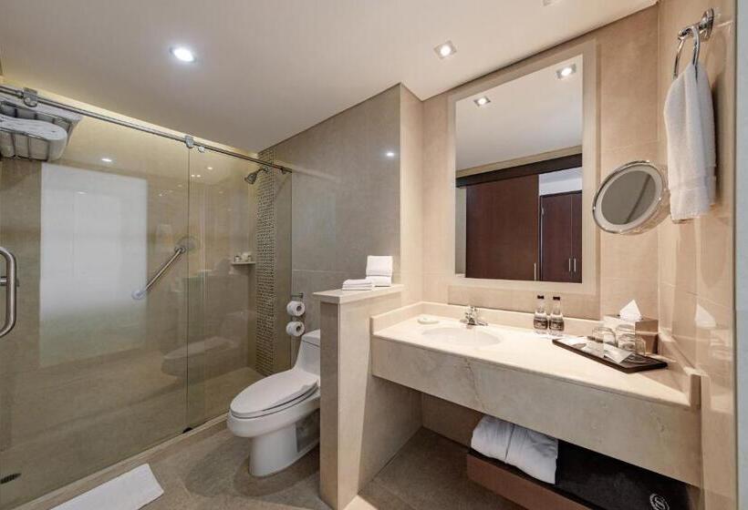 Номер Классика Кровать Кинг, Sheraton Bogota
