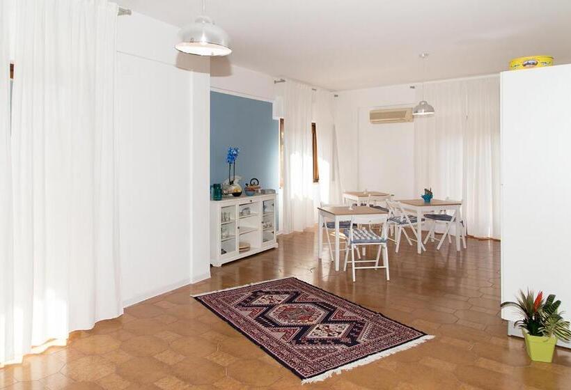 اتاق استاندارد, Al Siciliando B&b