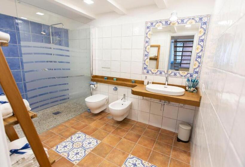 استودیو خانوادگی, Raito Home Costa D'amalfi