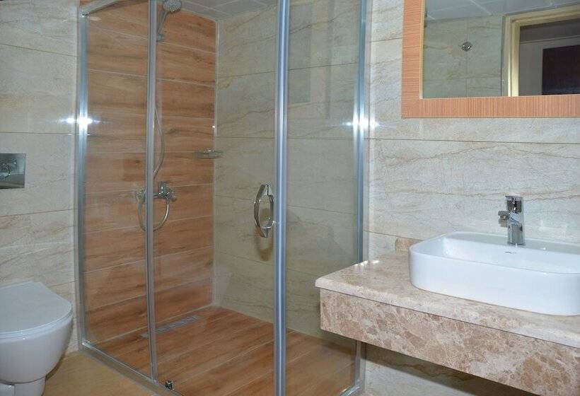 Четырехместный Номер Стандарт Вид на Море, Tuntas Beach Hotel   All Inclusive