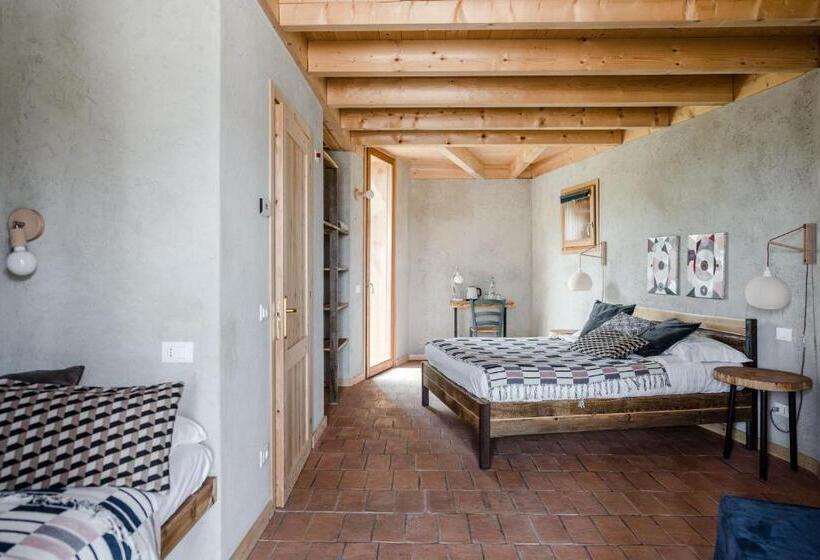 Трехместный Номер Стандарт с Видом, Casa Viva
