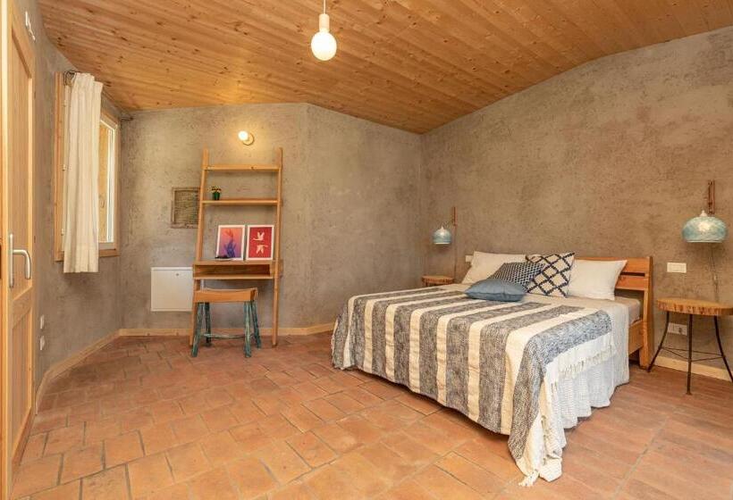 Четырехместный Номер Стандарт Вид на Сад, Casa Viva