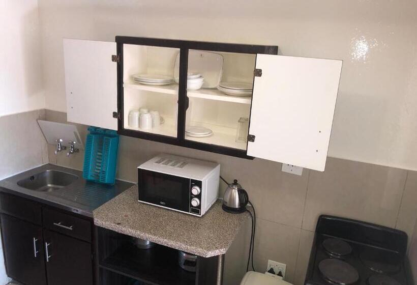 Family flat with sea view, Coastlands Durban Self Catering Holiday Apartments