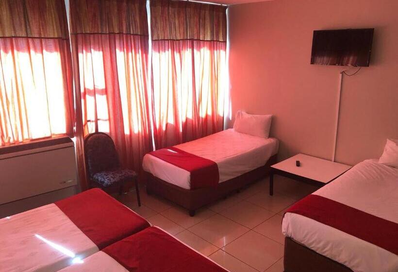 Семейные Апартаменты, Coastlands Durban Self Catering Holiday Apartments