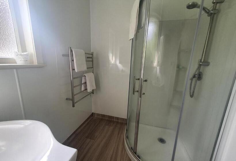 Дом 3 Спальни, Cheviot Park Motor Lodge