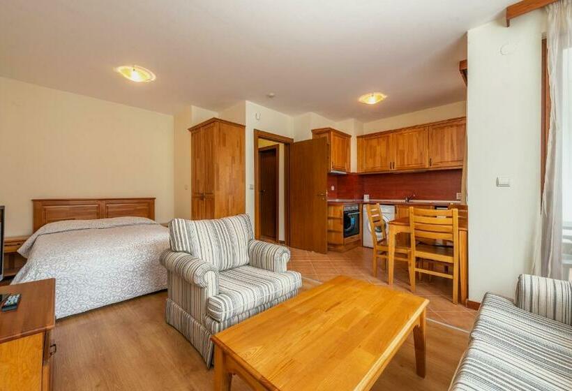 إستديو قياسى مزود بشرفة, Pirin Golf & Country Club Apartment Complex
