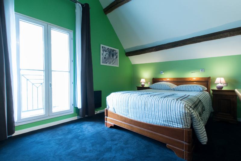 Семейный Номер, Auberge Du Manet