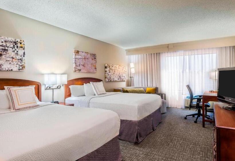 Quarto Estandar para Deficientes Físicos, Courtyard By Marriott Chattanooga Downtown