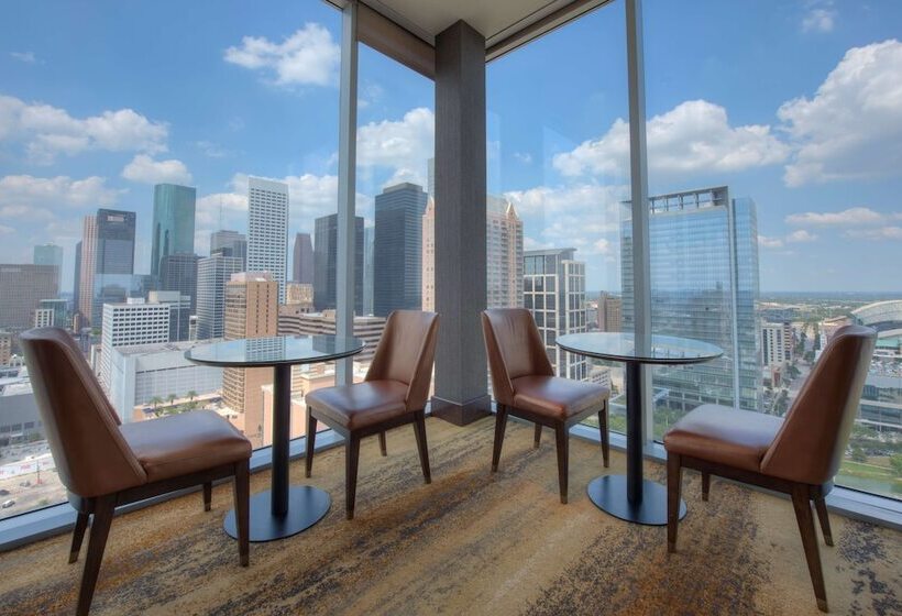Executive-huone, Hilton Americashouston