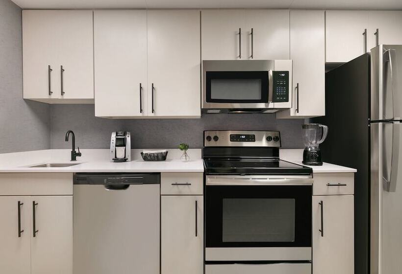プールビュースイート, Holiday Inn & Suites Ocean City, An Ihg