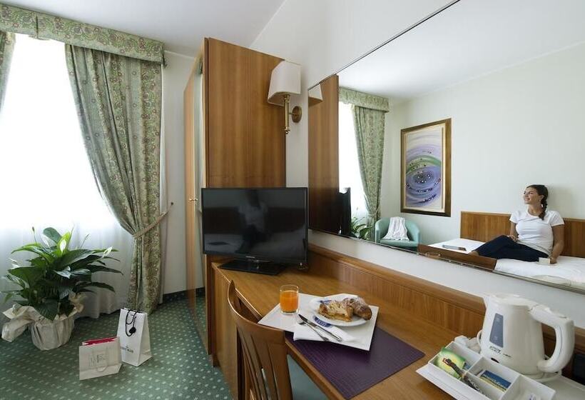 スタンダードシングルルーム, Castagna Palace Hotel & Restaurant