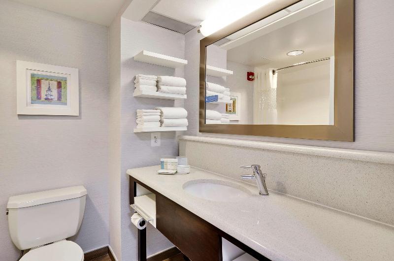 Номер Стандарт, Hampton Inn Alexandriaold Town/king St. Metro