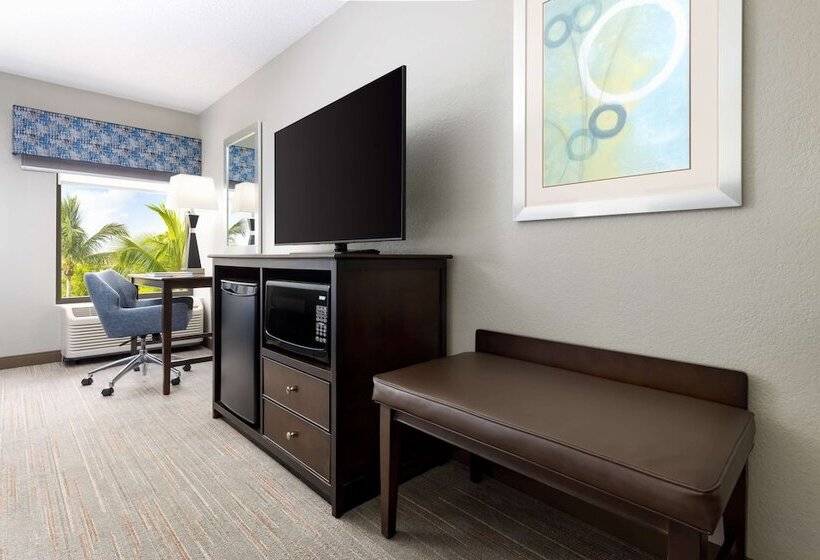 家庭套房, Hampton Inn Naples Central