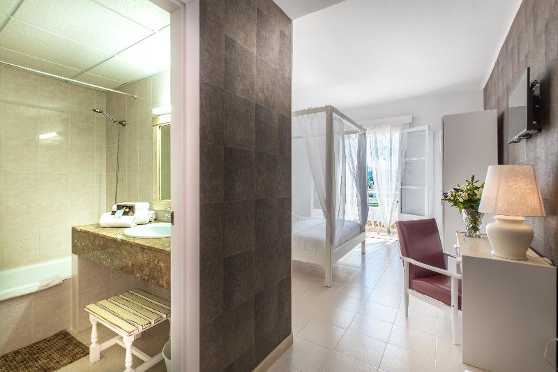 Номер Стандарт Трехместный, Park Hotel Ai Pini & Restaurant Ai Pini