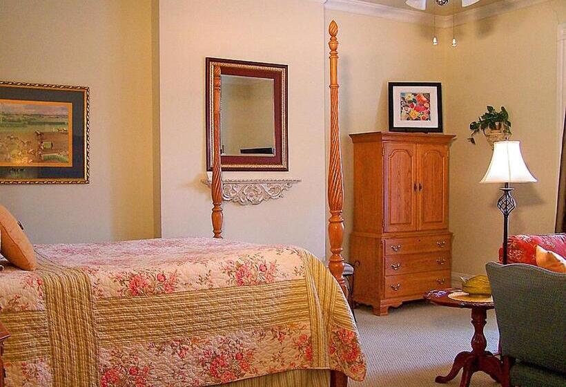 Номер Стандарт, Lyndon House Bed & Breakfast