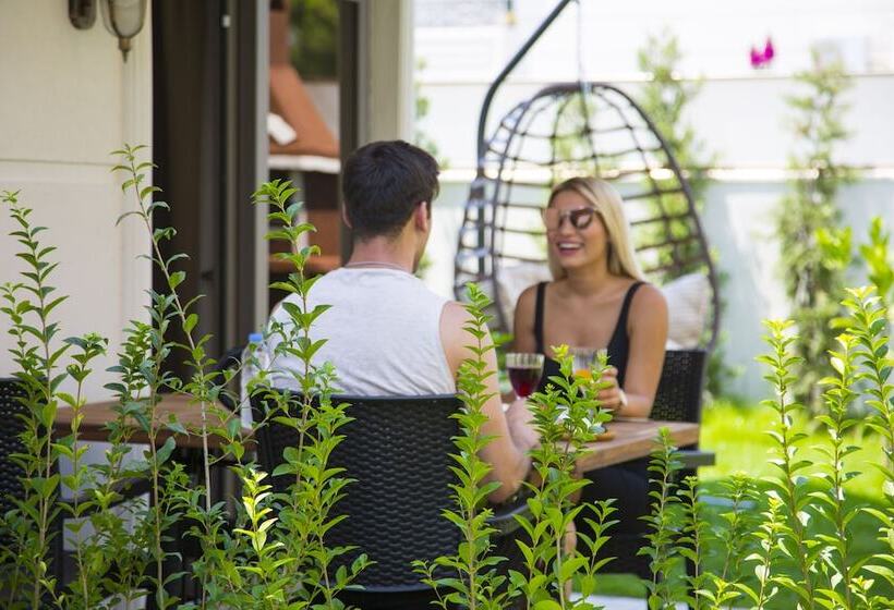 Suite, Green Beyza Suites