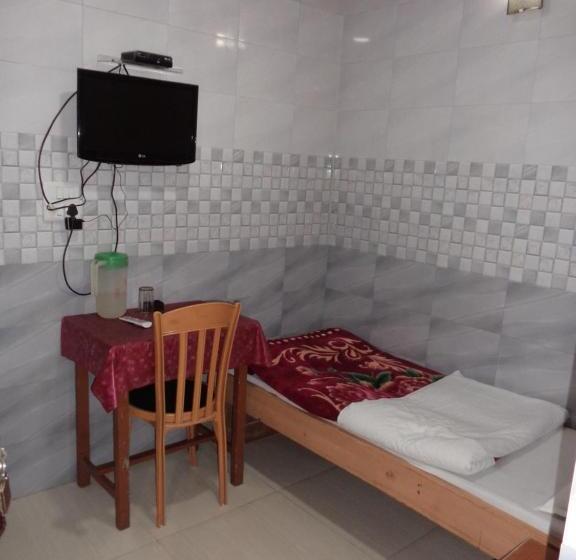 Номер Deluxe, Lamlyn