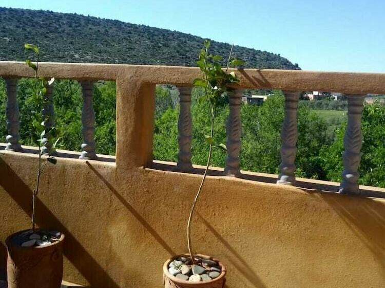 Номер Комфорт, Auberge Le Petit Jardin