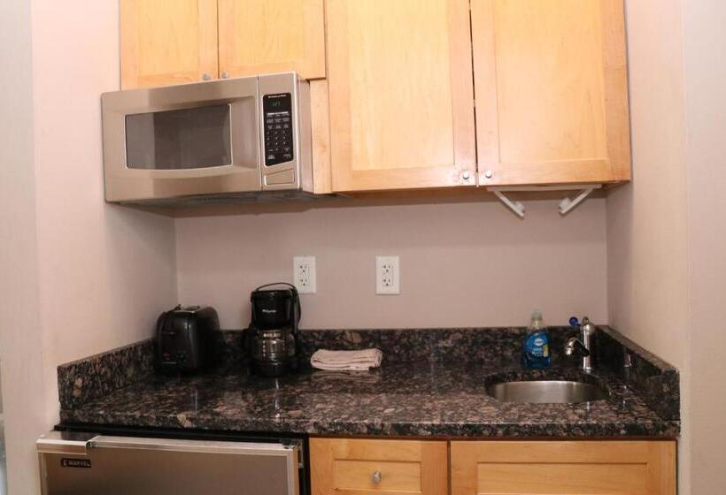 استودیوی استاندارد, Stylish Downtown Studio In The Southend, C.ave #31