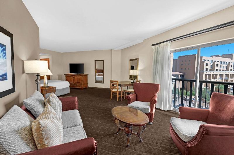 סוויטת ג'וניור מיטת קינג, Jw Marriott Tucson Starr Pass Resort